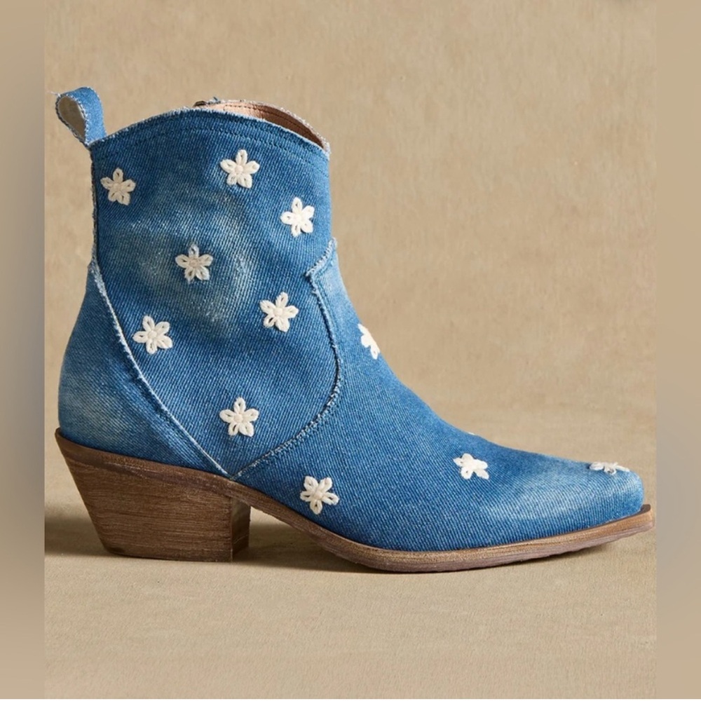 NWB Sundance Denim Daisy Sojourner Western Boots Size 37, 38 and 39 - Picture 3 of 3